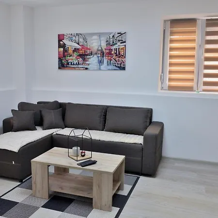 Apartment Kraguj